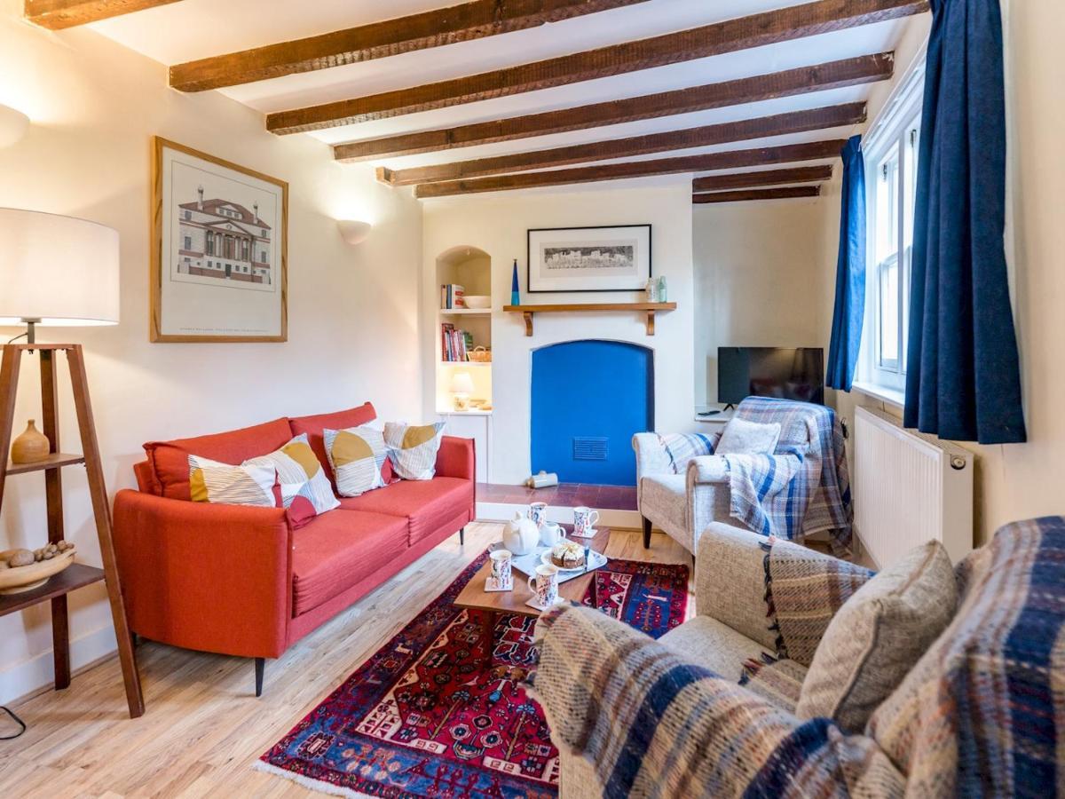 Pass The Keys Cosy 2 Bedroom Victorian Cottage ラドロー エクステリア 写真