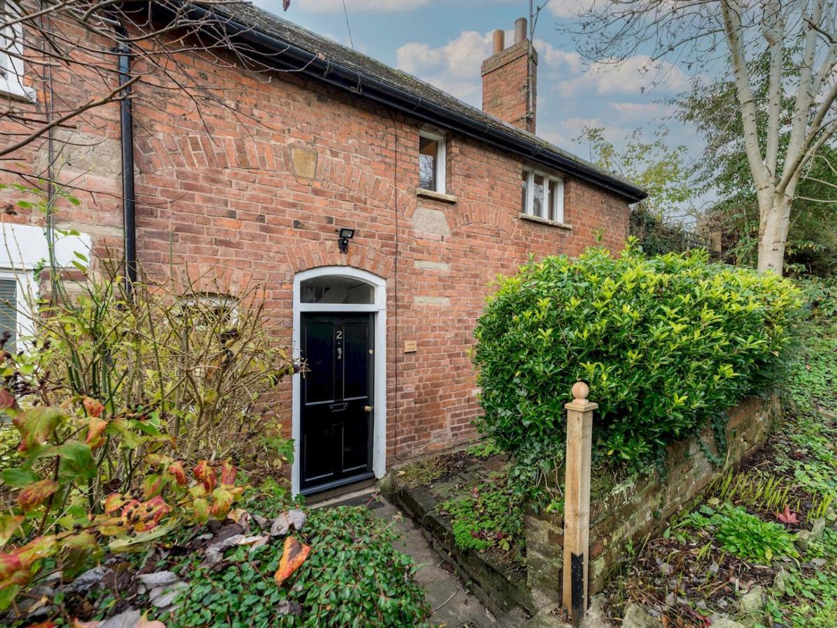 Pass The Keys Cosy 2 Bedroom Victorian Cottage ラドロー エクステリア 写真